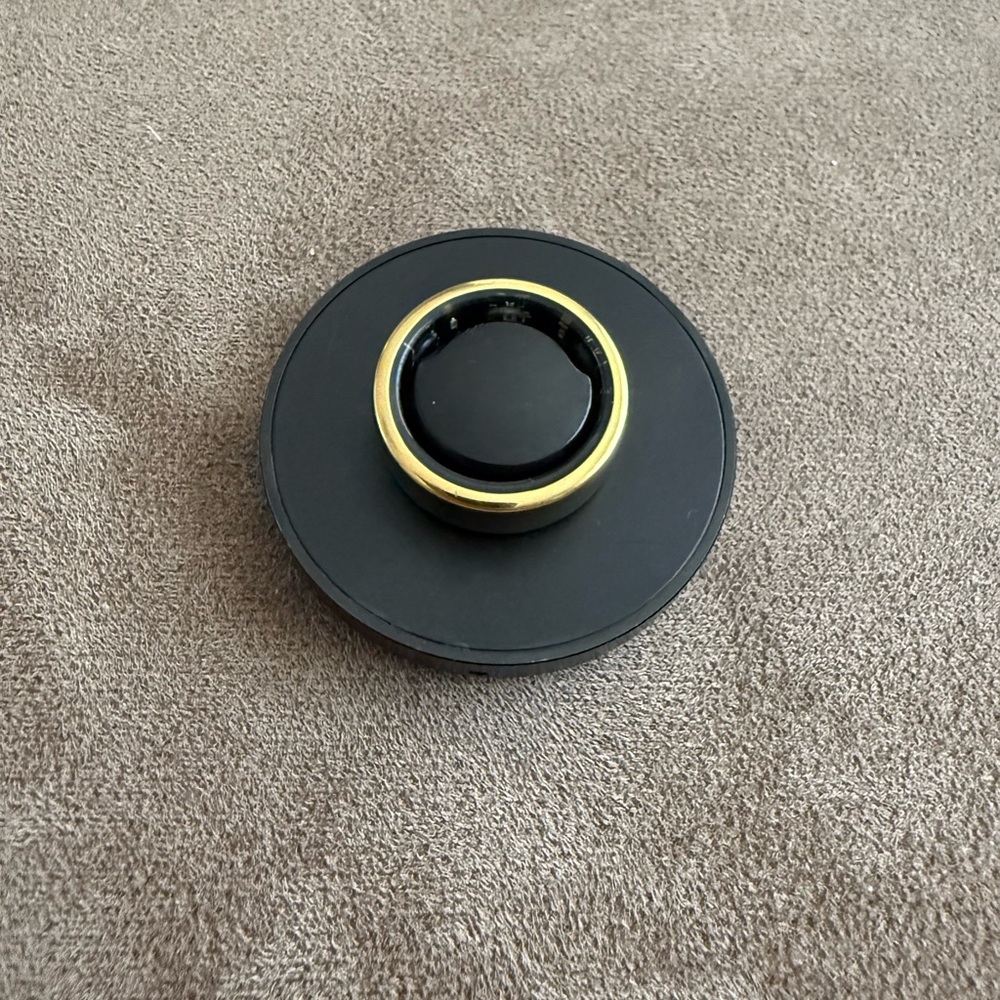 Oura Black and Gold Ring Charger Dock